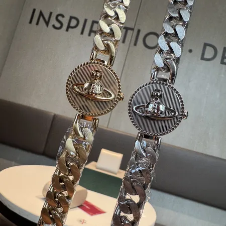 ヴィヴィアン・ウエストウッド 腕時計