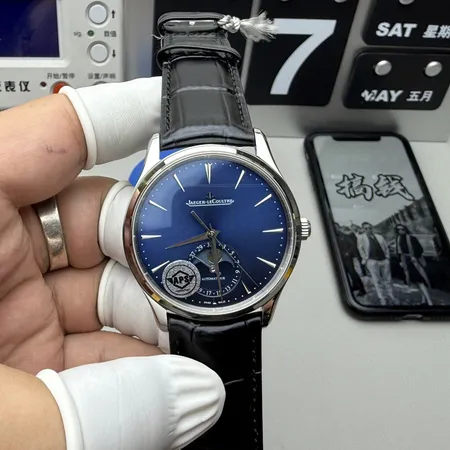 ジェー・ルクルト 腕時計