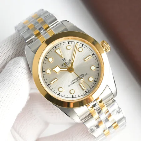 チューダー 腕時計