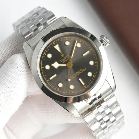 チューダー 腕時計