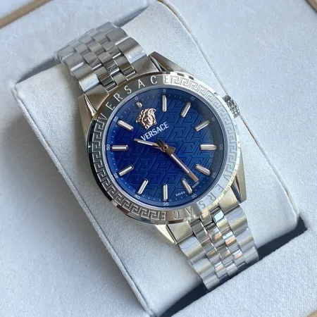 ヴェルサーチ 腕時計