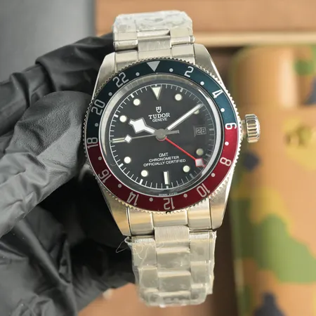 チューダー 腕時計