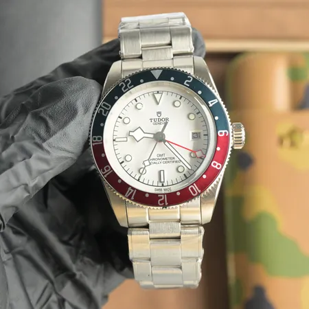 チューダー 腕時計