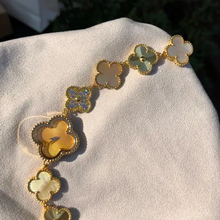 ヴァン クリーフ＆アーペル 腕時計