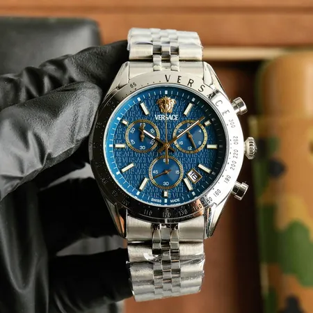 ヴェルサーチ 腕時計
