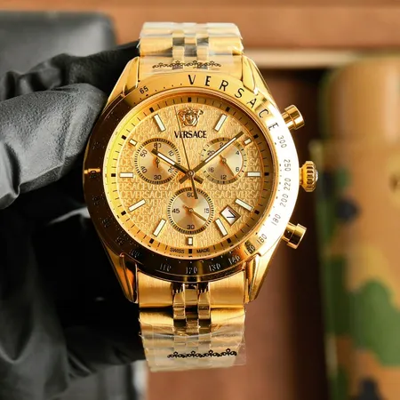 ヴェルサーチ 腕時計