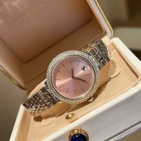 スワロフスキー 腕時計