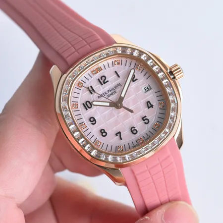 スワロフスキー 腕時計