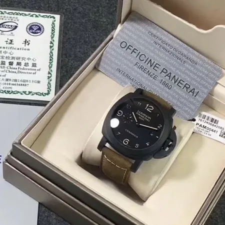 オフィチーネ パネライ 腕時計