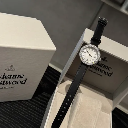 スワロフスキー 腕時計