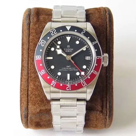 チューダー 腕時計