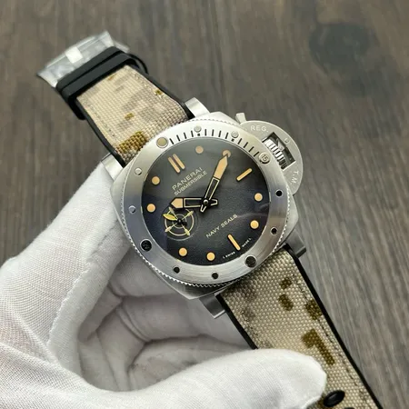 オフィチーネ パネライ 腕時計