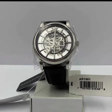 アルマーニ 腕時計