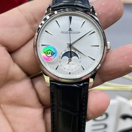 ジェー・ルクルト 腕時計