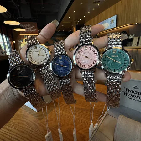 ヴェルサーチ 腕時計