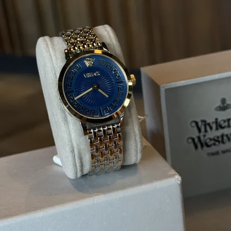 ヴェルサーチ 腕時計