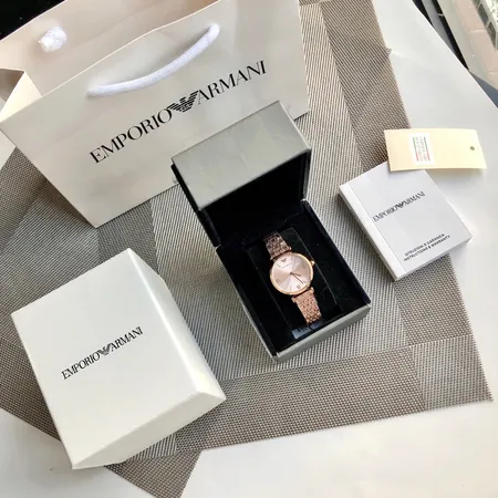 アルマーニ 腕時計