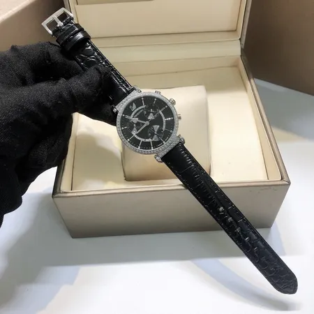 スワロフスキー 腕時計