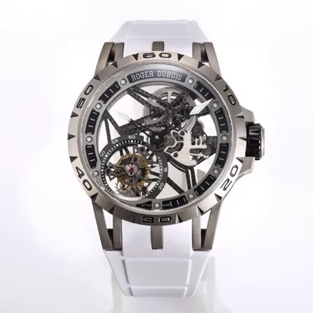 ロジェ・デュブイ 腕時計