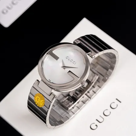 グッチ 腕時計