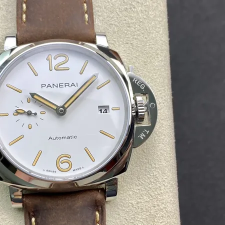 オフィチーネ パネライ 腕時計