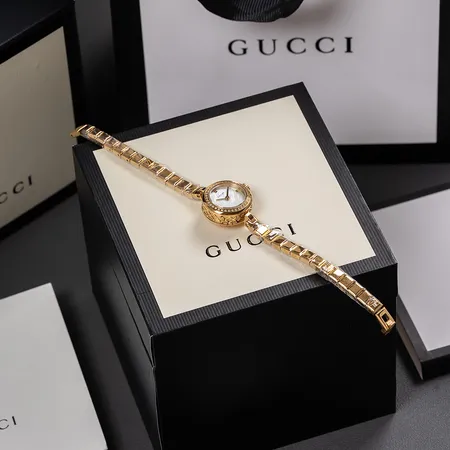 グッチ 腕時計