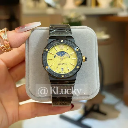 ヴェルサーチ 腕時計