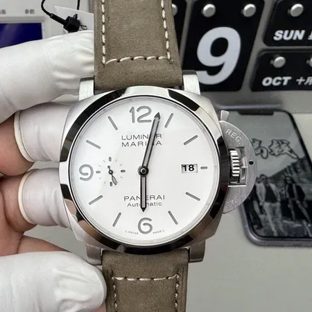 オフィチーネ パネライ 腕時計