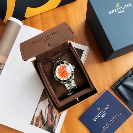 ブライトリング 腕時計