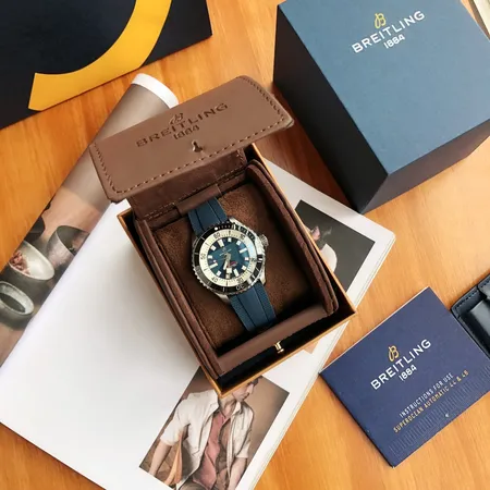 ブライトリング 腕時計