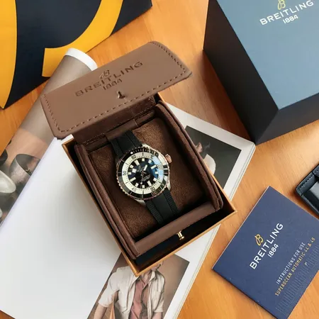 ブライトリング 腕時計