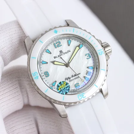 ブライトリング 腕時計