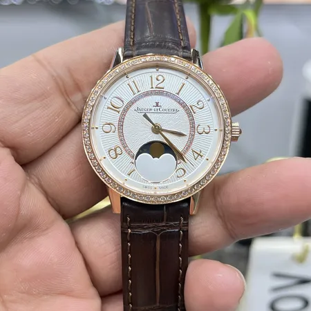 ジェー・ルクルト 腕時計