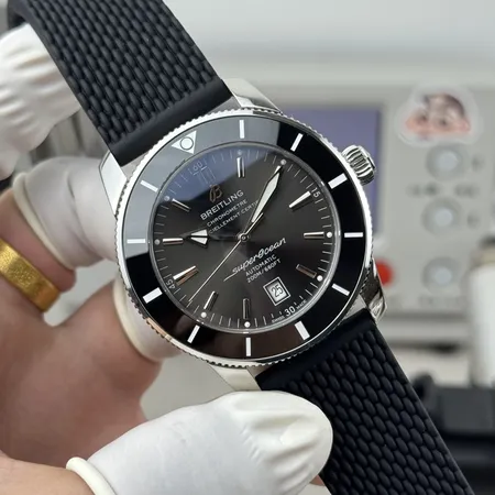 ブライトリング 腕時計