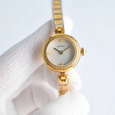 グッチ 腕時計