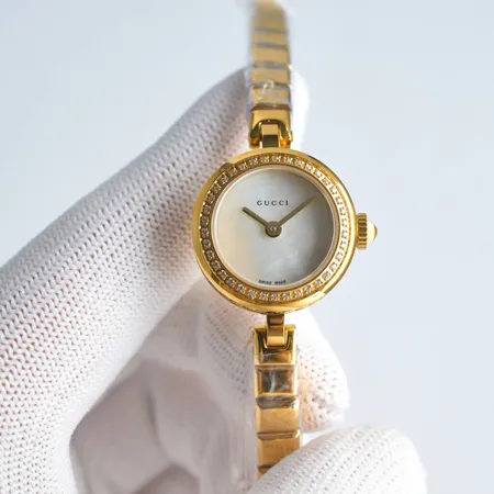 グッチ 腕時計