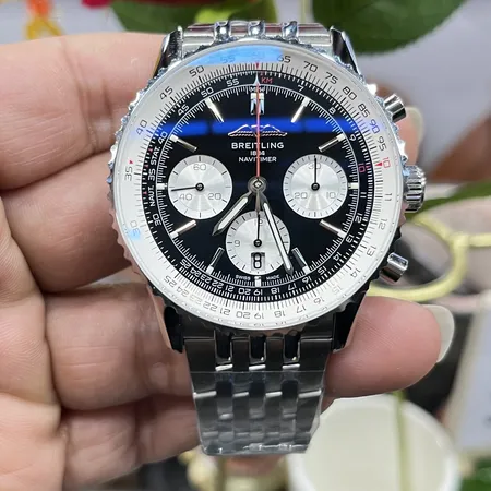 ブライトリング 腕時計