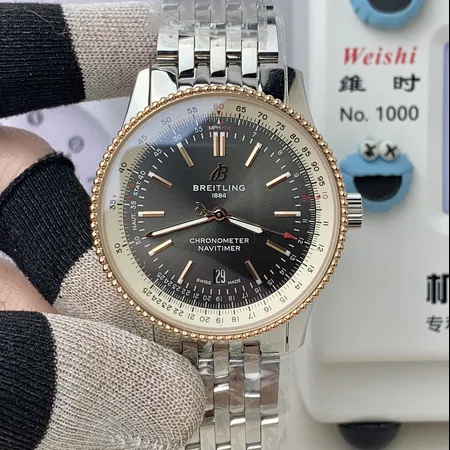 ブライトリング 腕時計