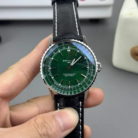 ブライトリング 腕時計