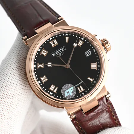 ロジェ・デュブイ 腕時計