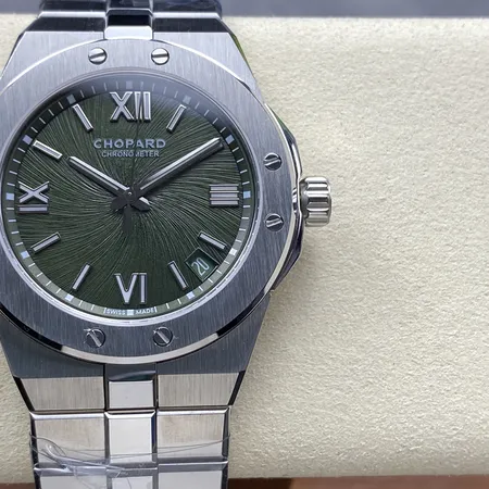 ショパール 腕時計