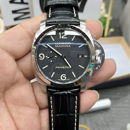 オフィチーネ パネライ 腕時計