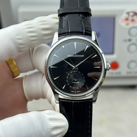 ジェー・ルクルト 腕時計