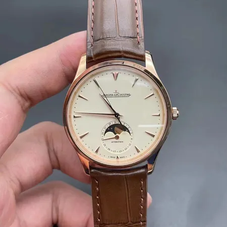 ジェー・ルクルト 腕時計