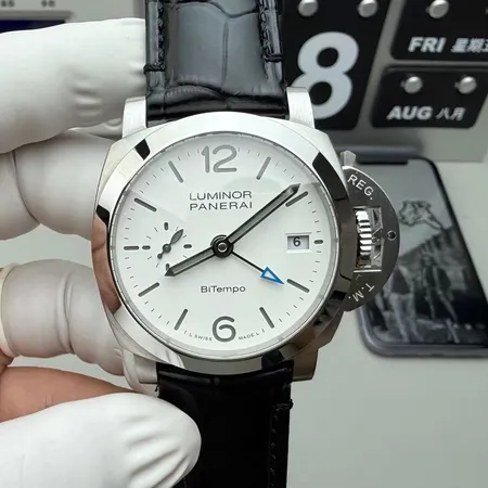 オフィチーネ パネライ 腕時計