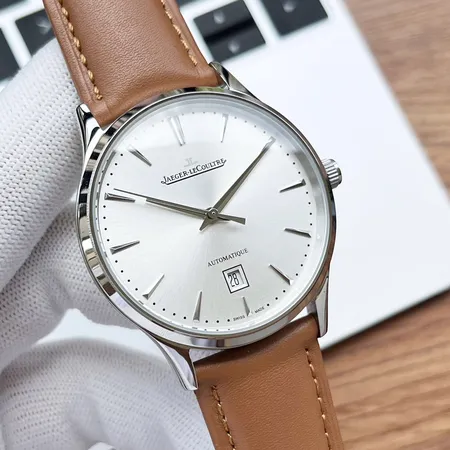 ジェー・ルクルト 腕時計