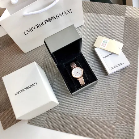 アルマーニ 腕時計
