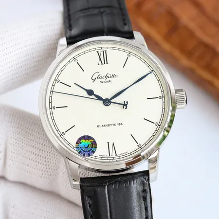 グラスヒュッテ・オリジナル 腕時計