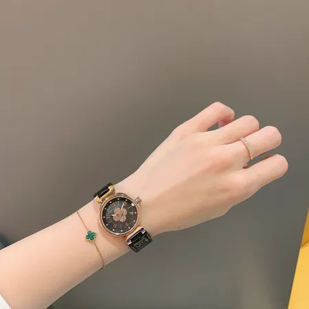 ルイヴィトン 腕時計