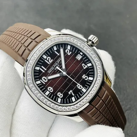 スワロフスキー 腕時計